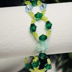 Vine and Flower Handmade Beaded Bracelet