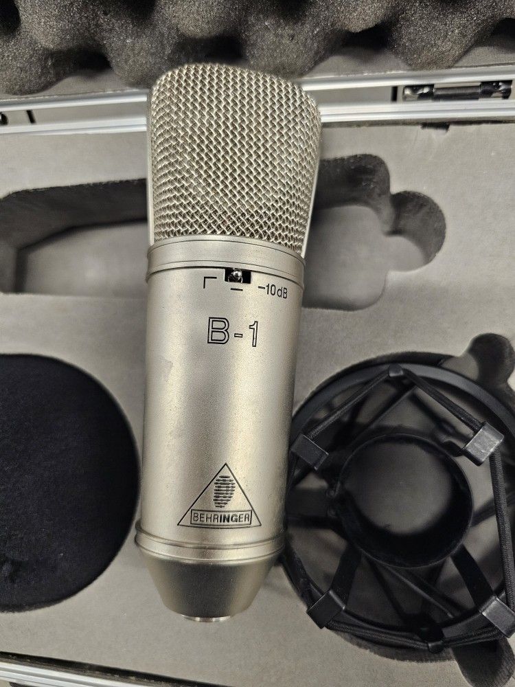 Behringer Studio Recording Microphone