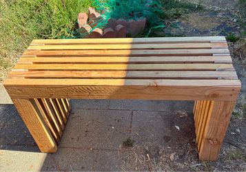 Multilayered bench