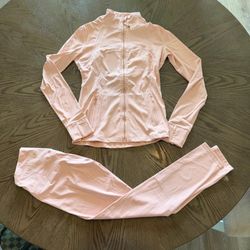 Pink Lululemon legging set