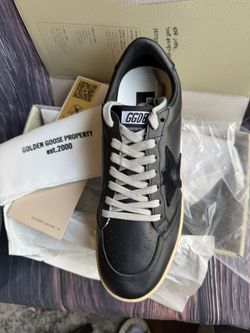 Sneakers For Men Size 9.5/10 US Brand New $250
