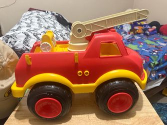 Toy truck