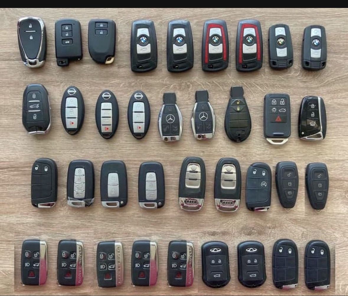 Porsche key fob Toyota key fob Nissan key fob Bmw key fob Mercedes benz key fob Range rover key fob Chevrolet key fob Dodge key fob Honda key fob