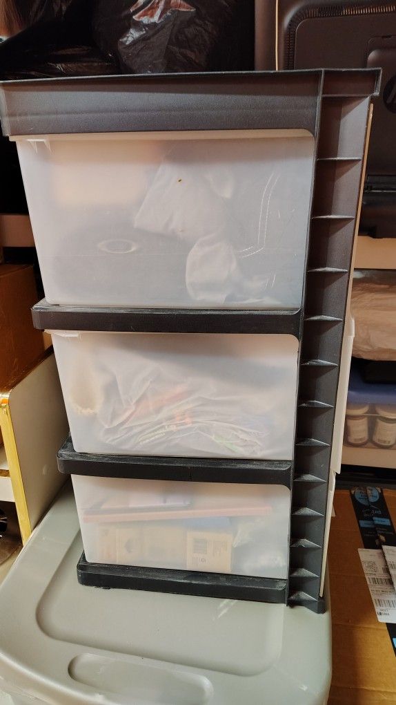 Plastic Drawer Storage