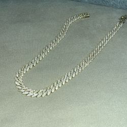 Cuban Link Chain Gold
