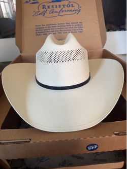 Resistol Self-Conforming Straw Cowboy Hat