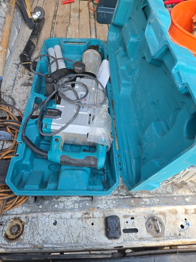 Jack Hammer With Bits