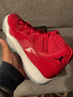 Jordan 11s “win Like 96”