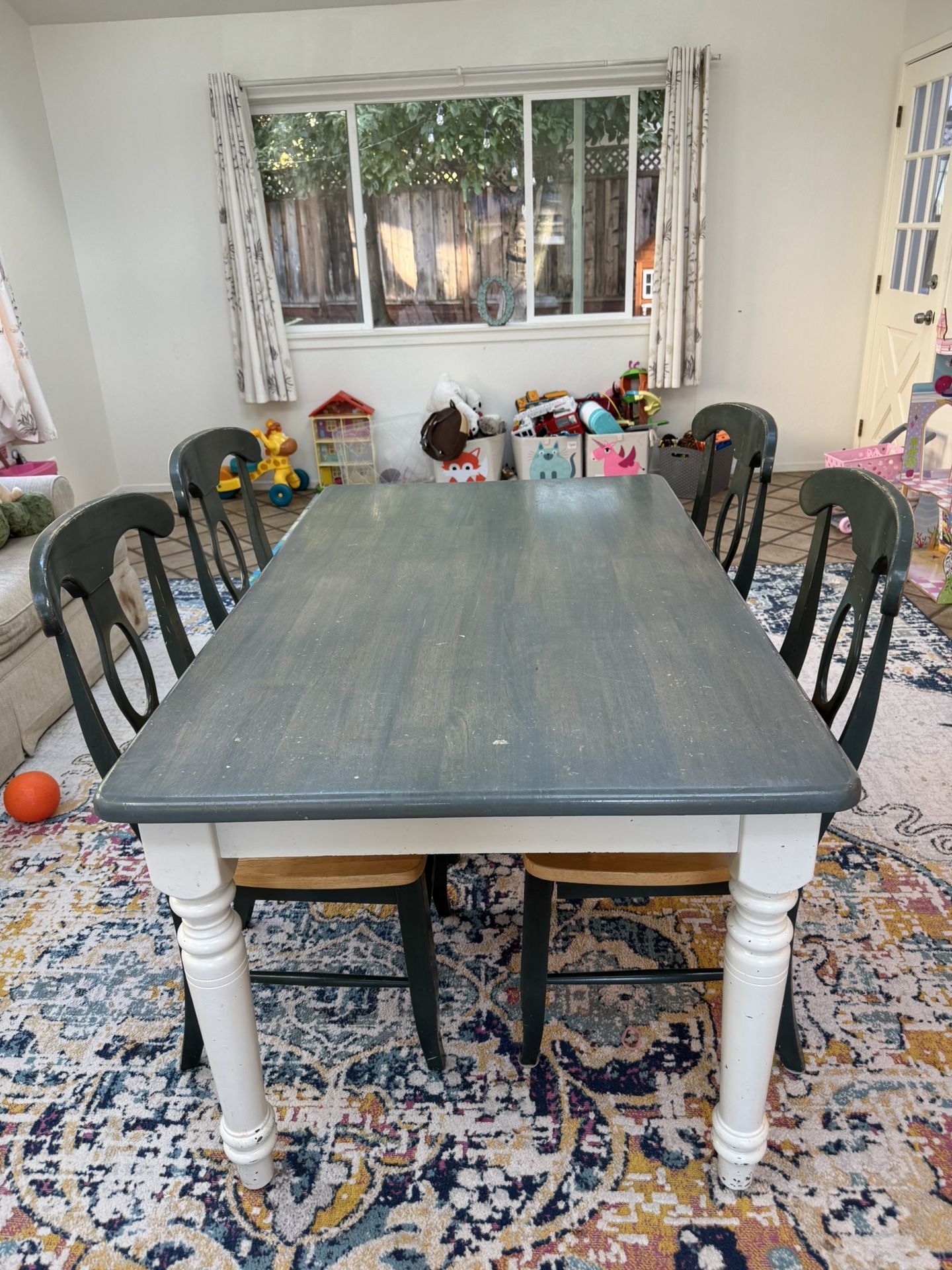 Dining Table With 4 Chairs