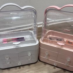 Makeup Organizer