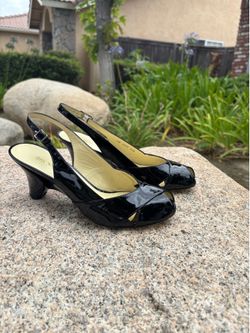 Size 8 NWT Vintage Bruno Magli Women's Black Patent Leather Slingback Heels