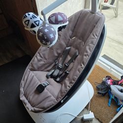 4moms baby rocker