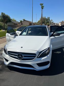 2018 Mercedes Benz C 300 4D