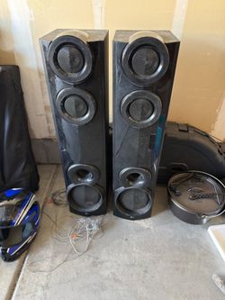 Lg tower speaker with subwoofers