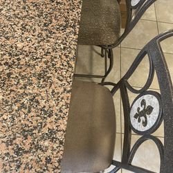 Metal Bar Stools with Cushioned Seats – Set of 2