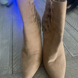 Aldo Light Tan Booties 7 Perfect Condition 