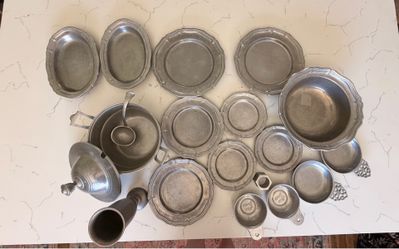 Vintage Wilton Armetale • Handcrafted in USA • Oven Safe