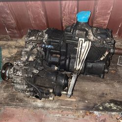 1985 Toyota Landcruiser Transmission and Transfer Case
