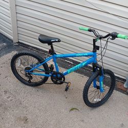 BCA 20" Crossfire Boy's Mountain Bike