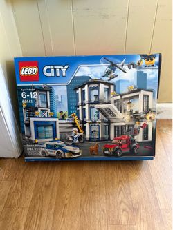 Lego City Police Station – 2017