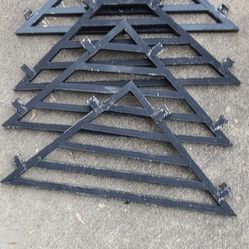 Gazebo corner shelves