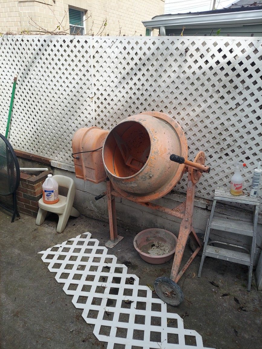 Cement Mixer 