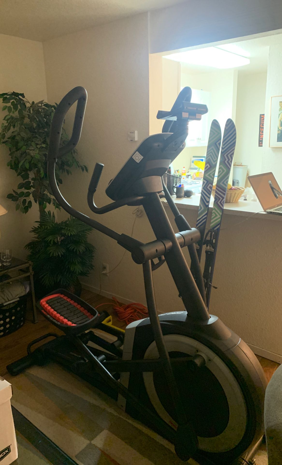 Brand new pro-form coachlink E9.0 elliptical