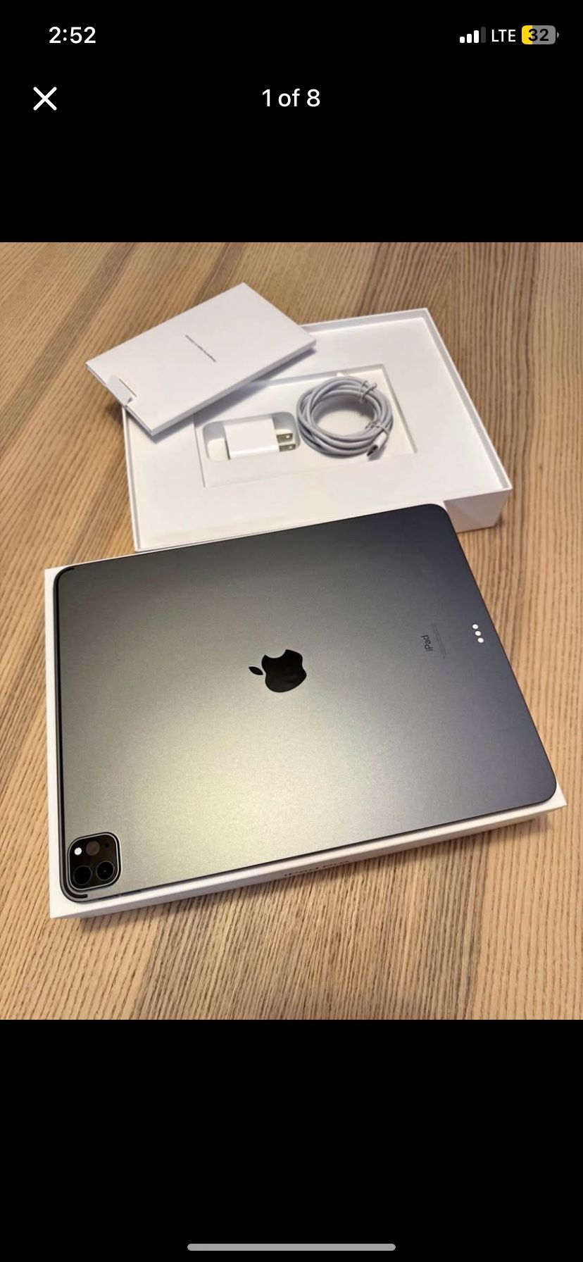 Selling iPad Pro 12.9" 128 Gb M1 chip + Magic Keyboard