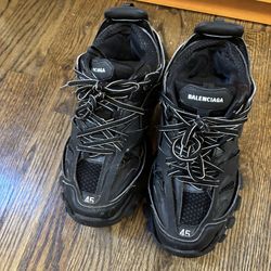 Balenciagas Track