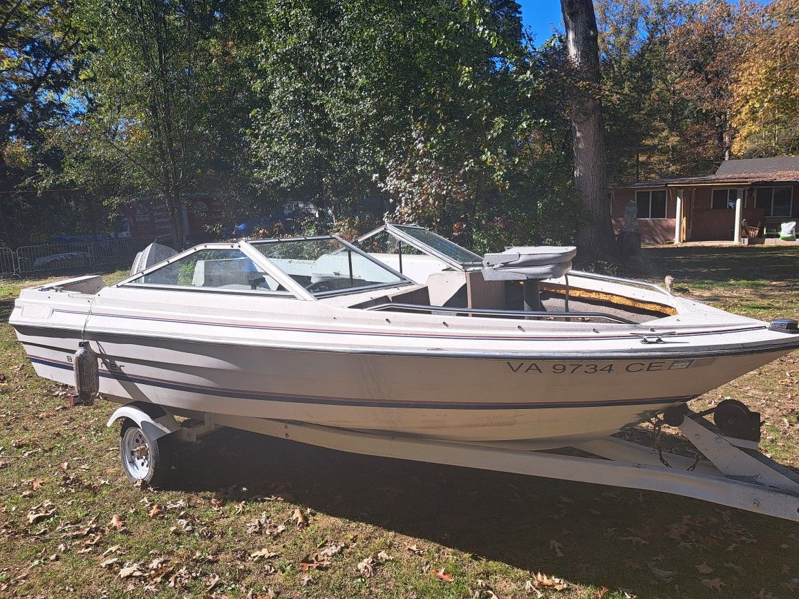 1983 Bayliner Capri