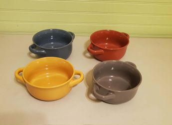 4 stoneware soup bowls