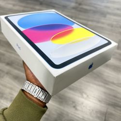 BRAND NEW iPad 10th Gen Only $60 Down! iPhone