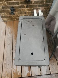 Suncast garden hose hideaway