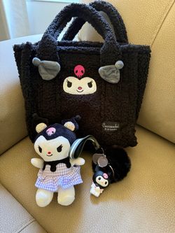 Kuromi purse with two keychains