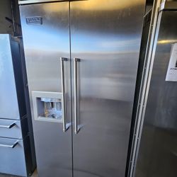 42" VIKING BUILT IN STAINLESS STEEL REFRIGERATOR 