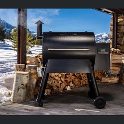 Traeger Pro 780 - Pellet Grill With WiFi  New In Box
