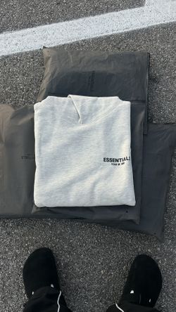 Essentials  Size LARGE