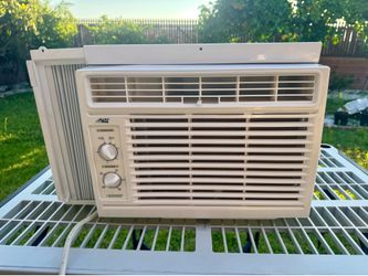 Arctic King 5,000 BTU Window Air Conditioner