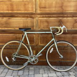 Beautiful Vintage Light Green KHS Turbo Road Bike (Shimano 600)