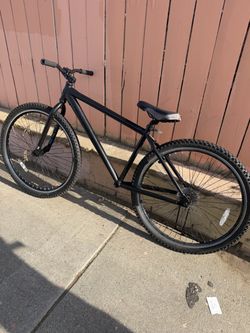 Throne Goon 29 bmx bike black