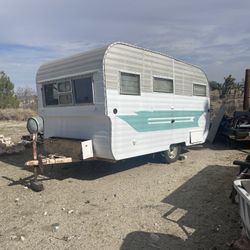 Fun Project Vintage Trailer 1300 As Is