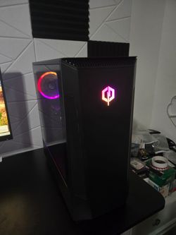Black Gaming PC / Open to trade