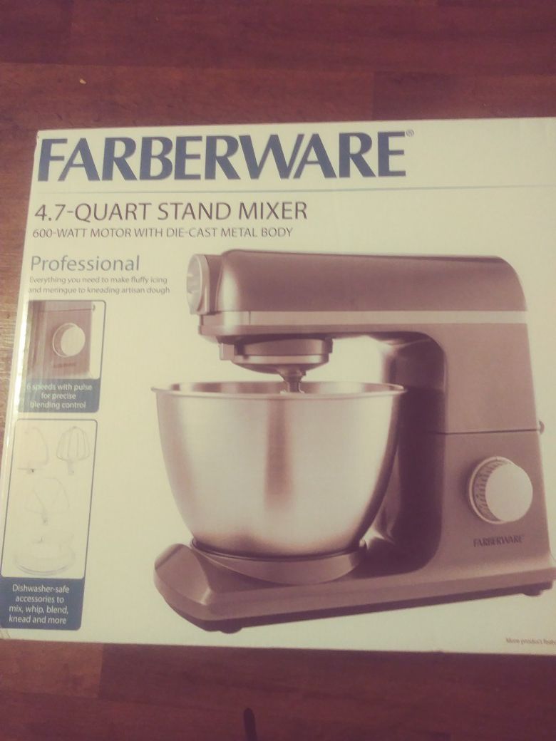 Brand New Farberware 4.7 Qt stand mixer W/ wear & tear warranty for Sale in  Marysville, WA - OfferUp