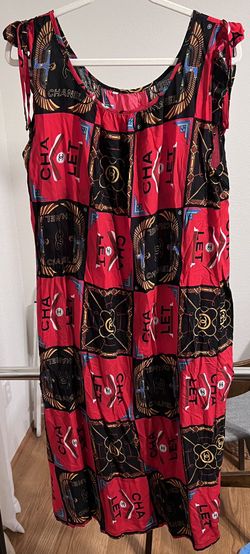 Beautiful Hawaiian Style Muumuu  Dress With Trendy Print, Size XXL