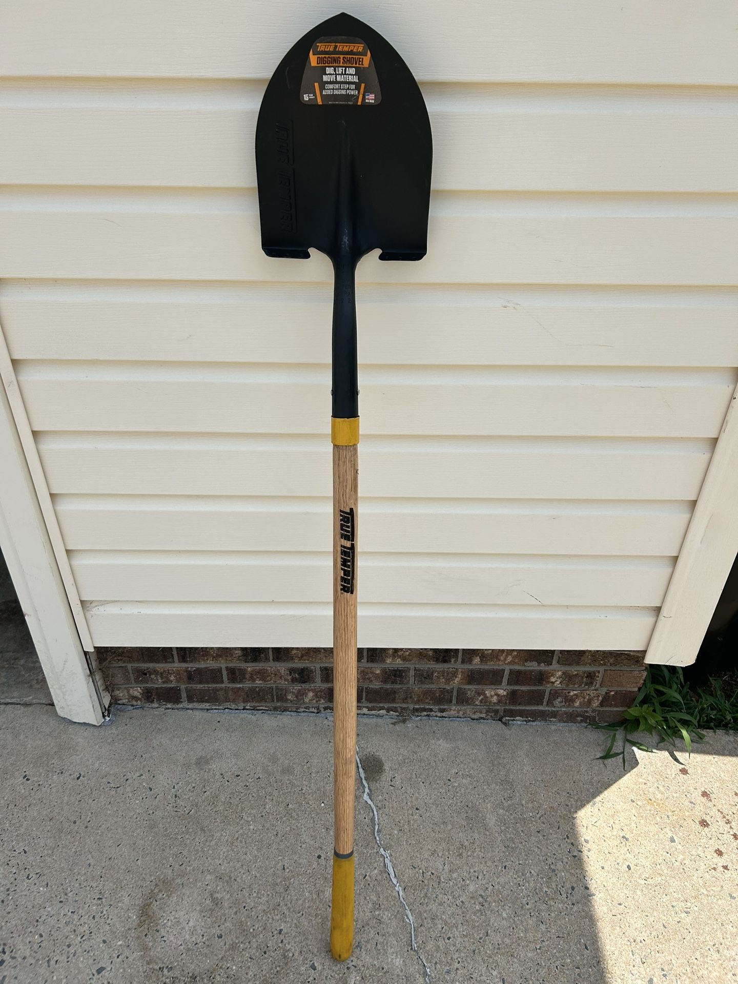 TRUE TEMPER DIGGING SHOVEL New