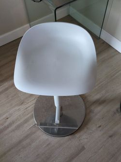 Ikea height adj chair