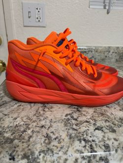 Mens size 10.5 PUMA MB.03 LaMelo Ball Orange/Red
