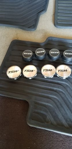 NEW TSW center Caps
