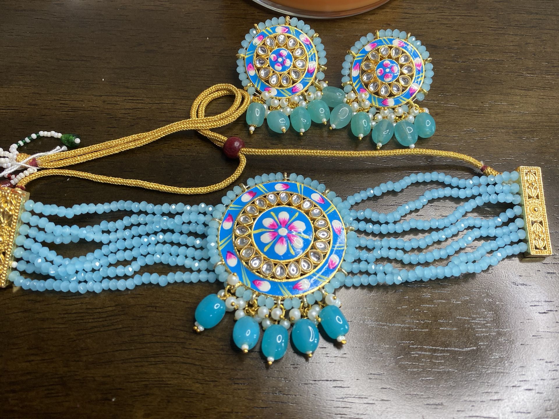 Beautiful Choker Set
