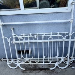 Antique Wrought Iron Full Bed Frame 